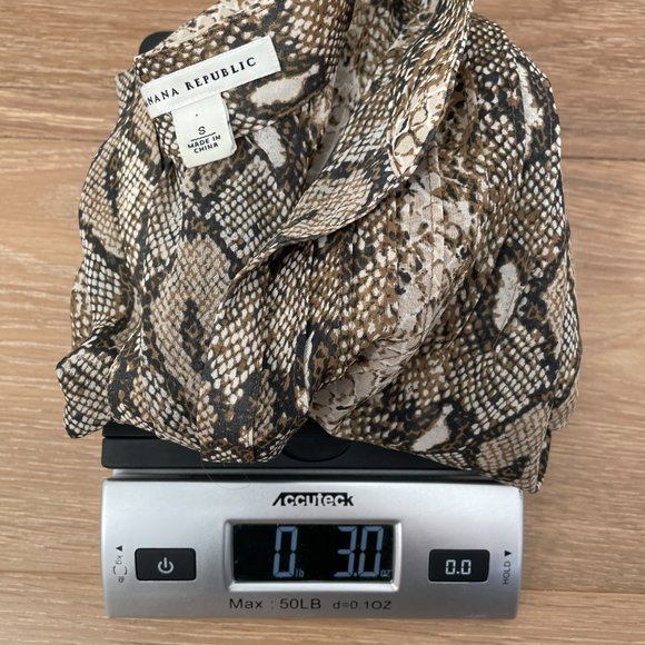 Banana Republic Blouse Women Small Sheer Snake Python Print Brown Black - Picture 15 of 15